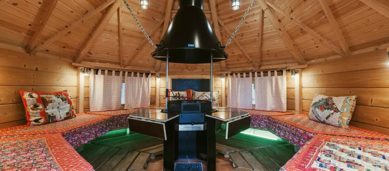 Summerhouse for barbecue